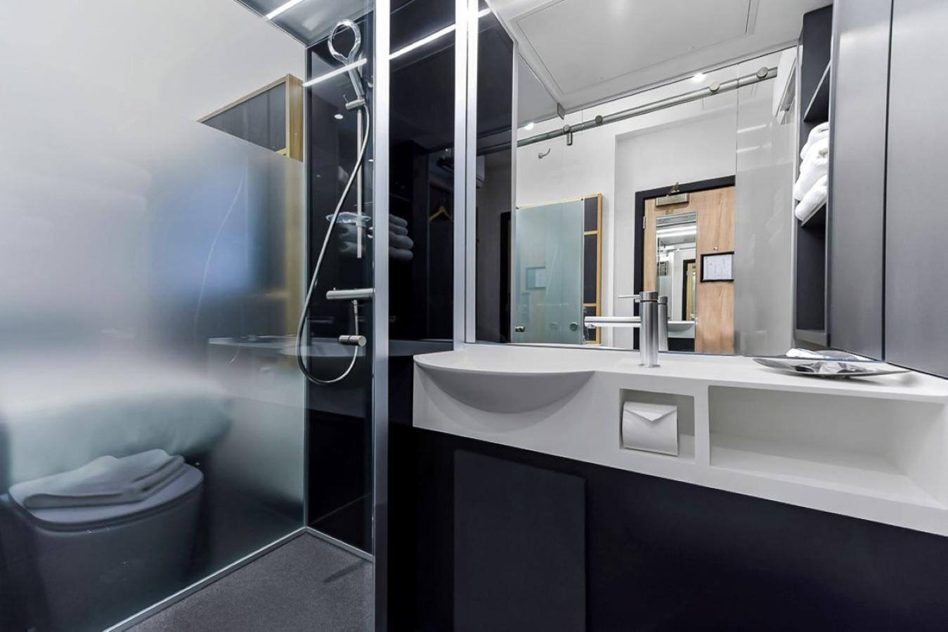 The Z Hotel Strand Лондон Екстер'єр фото