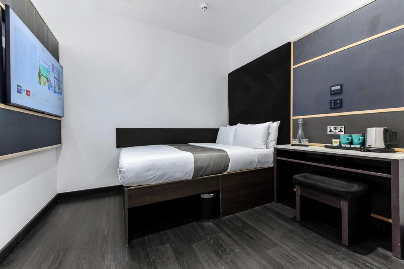 The Z Hotel Strand Лондон Екстер'єр фото
