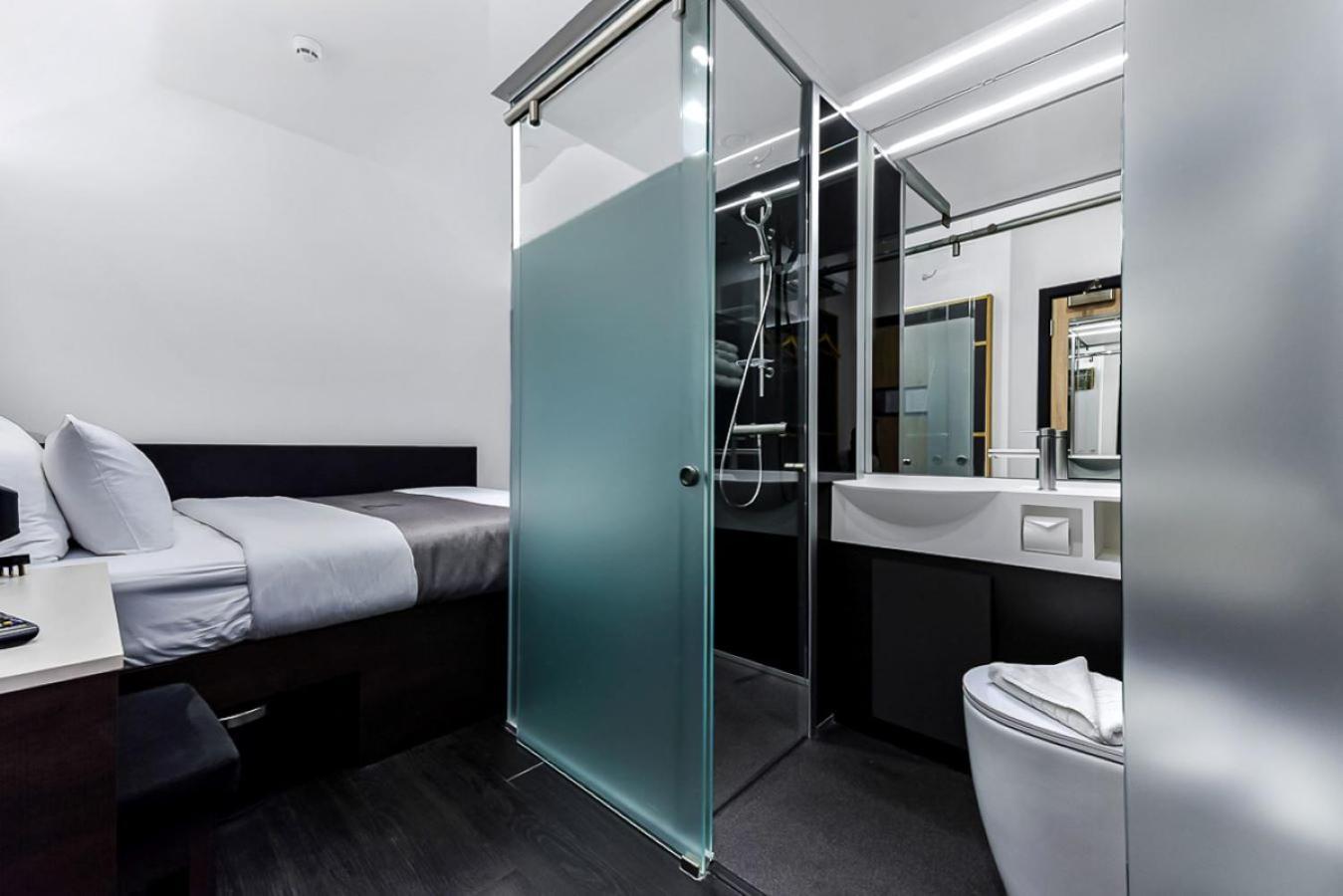 The Z Hotel Strand Лондон Екстер'єр фото