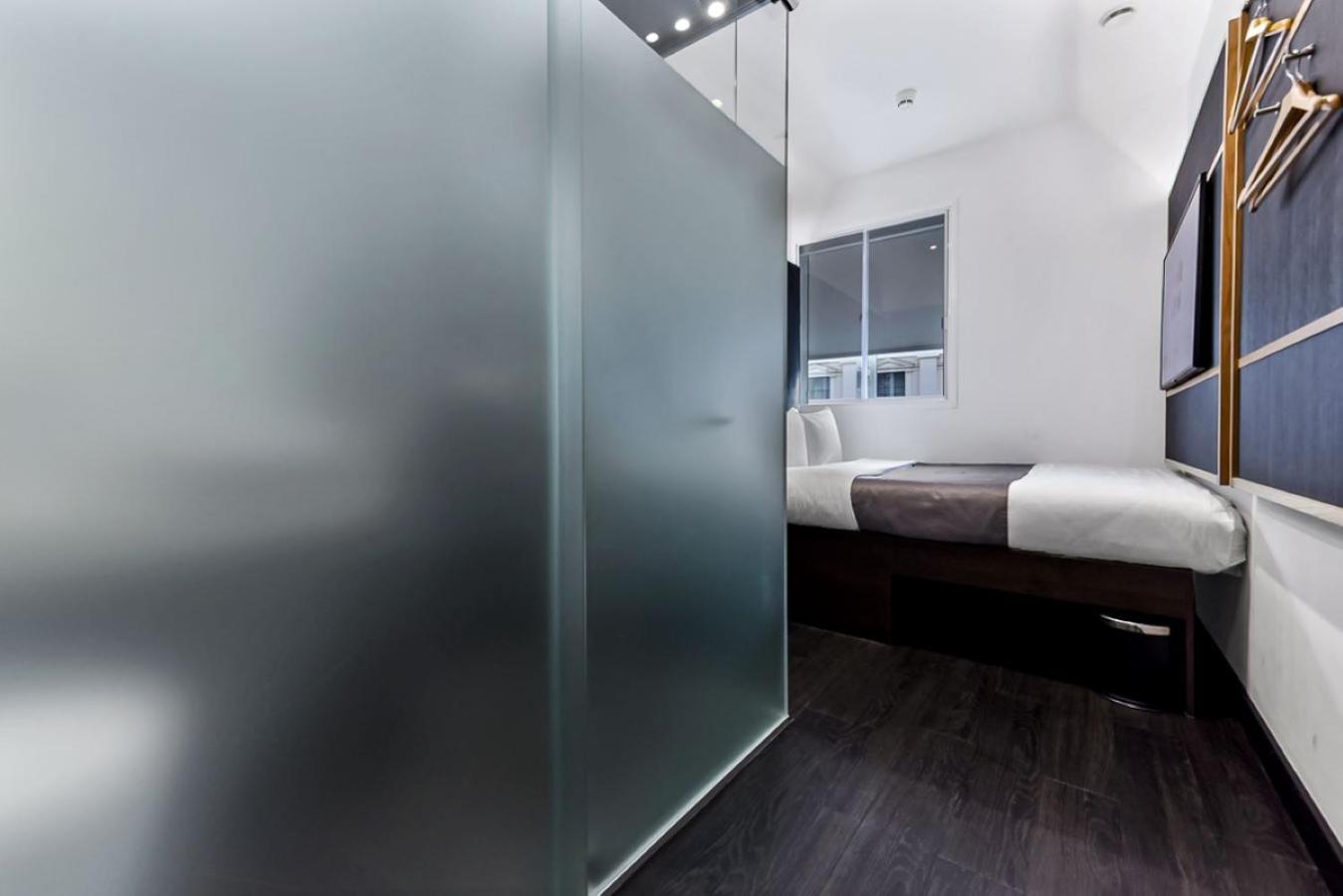 The Z Hotel Strand Лондон Екстер'єр фото
